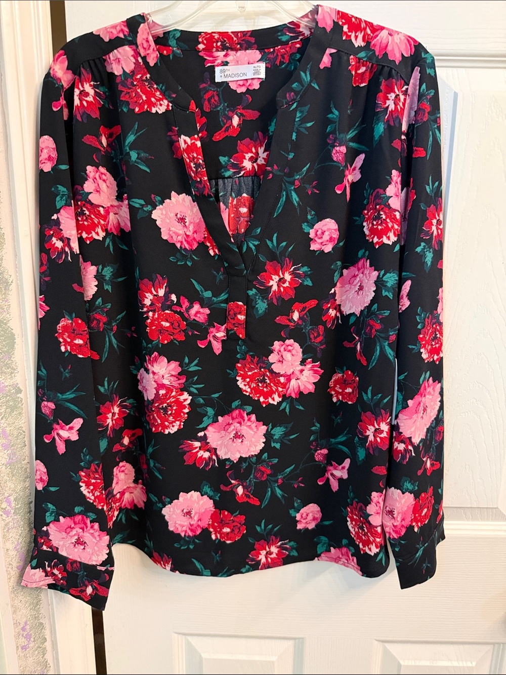 89th & Madison Black Floral V-Neck Blouse with Pink & Red Blooms